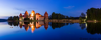 22 Trakai island castle