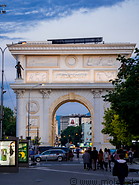 22 Porta Macedonia