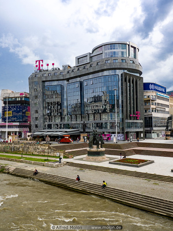 03 Telekom building