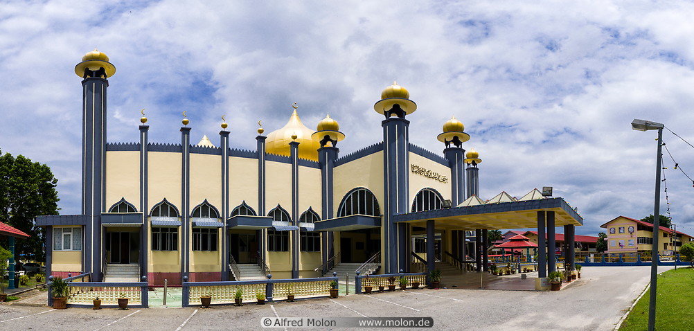 15 Sultan Ahmad Shah mosque