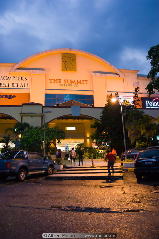 02 The Summit mall in Subang Jaya