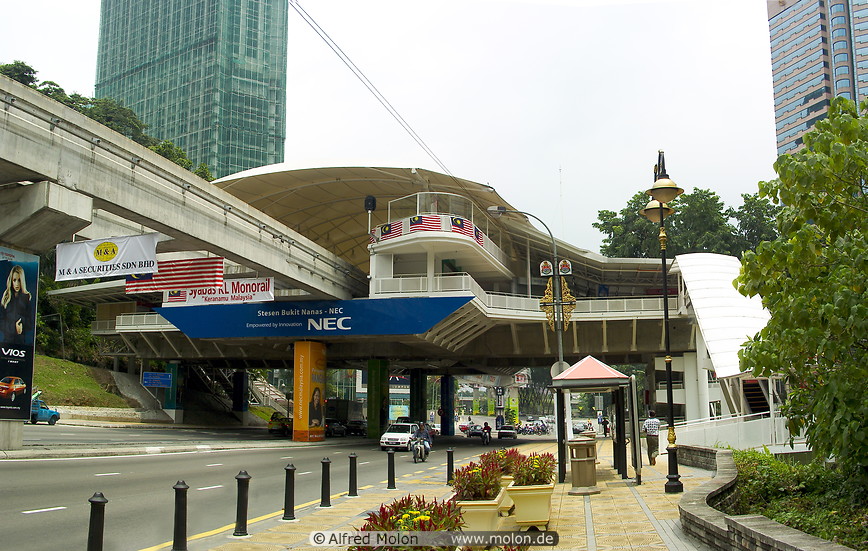 01 Bukit Nanas Monorail station