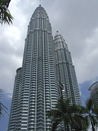 06 Petronas towers
