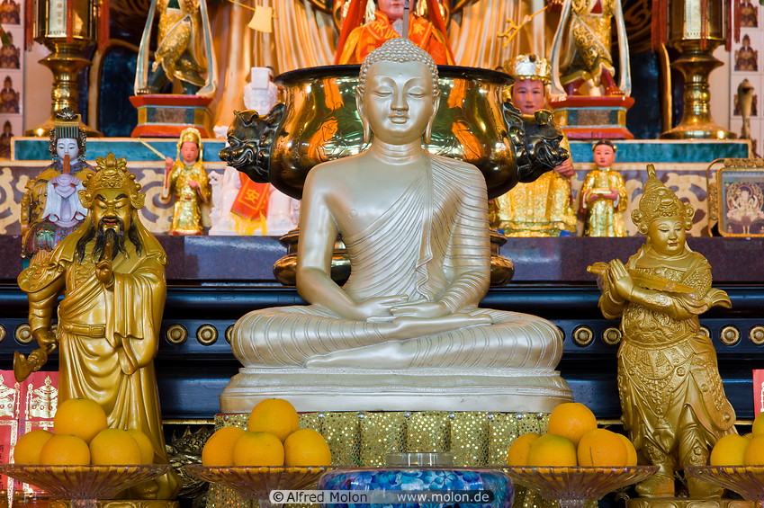 19 Statues of Buddha and Chinese gods