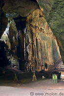 04 Cave interior