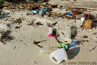 15 Rubbish on the beach
