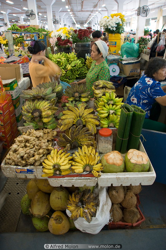 21 Fruit market stall