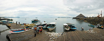18 Harbour and boats