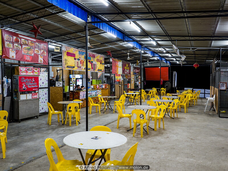 04 Tambunan food court