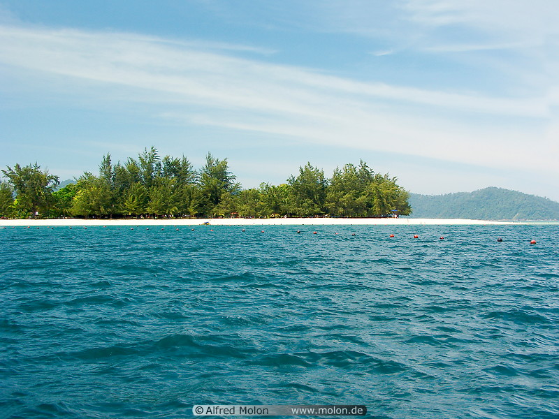 11 Manukan island and beach
