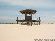 15 Sulug island beach hut