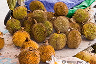 06 Durian fruits