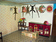 31 Kajang longhouse room