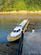 44 Speedboat in Belaga