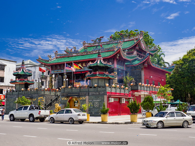 20 Tua Pek Kong chinese temple