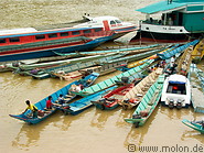 09 Boats on the Rejang river