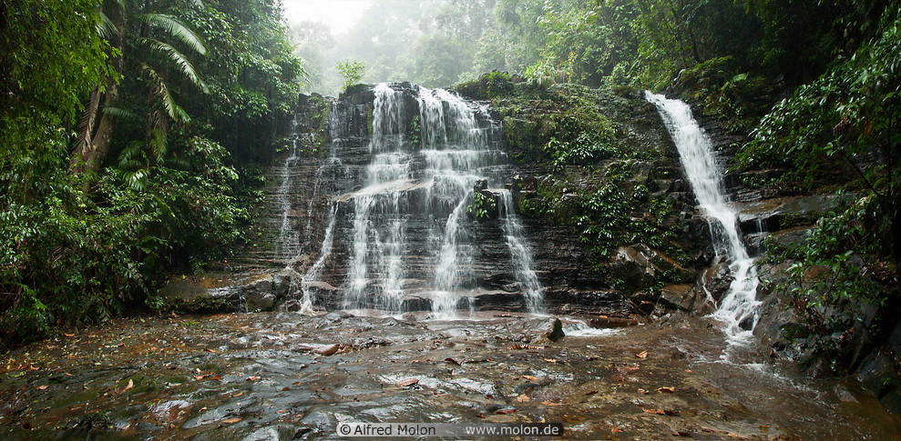 09 Waterfall