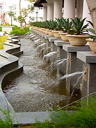 11 Fountain