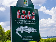05 Crocodile warning sign