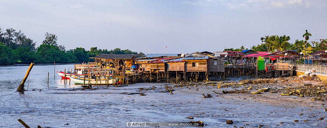 36 Stilt houses on Baong river at low tide