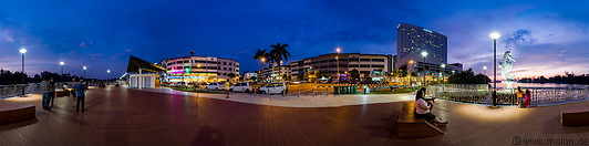43 Miri waterfront at night