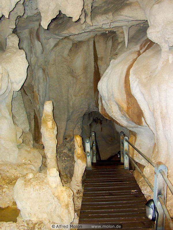 01 Cave entrance