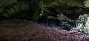 42 Niah cave