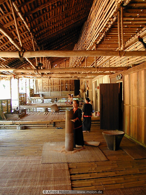 09 Bidayu longhouse