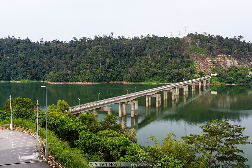 06 Bridge over Temenggor lake