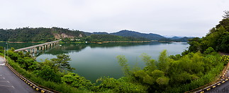 01 Temenggor lake and bridge