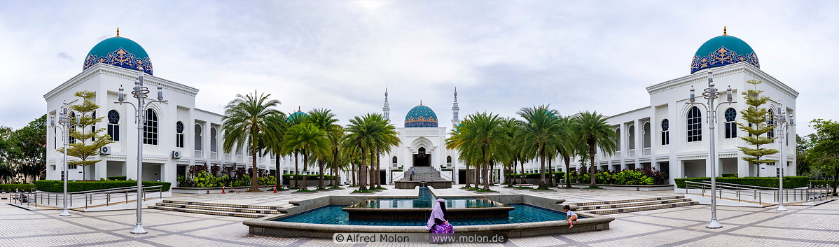 34 Al-Bukhary mosque