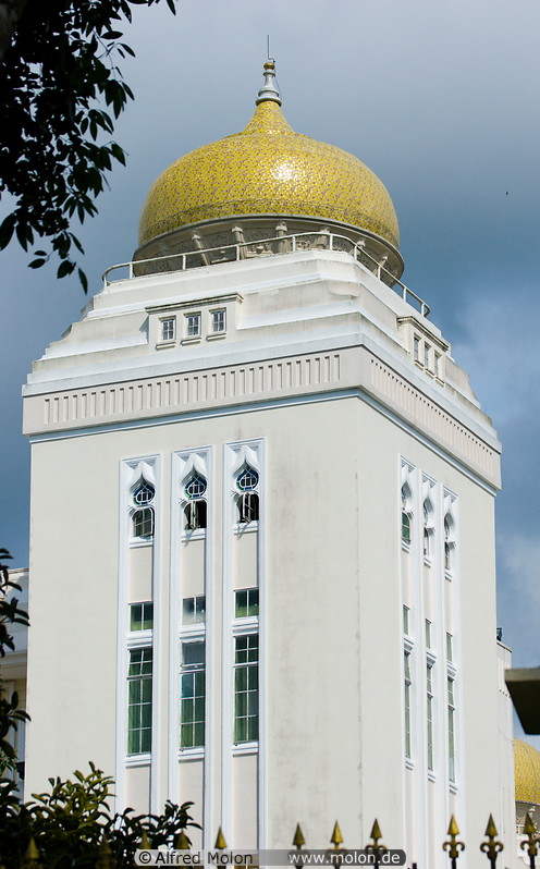 18 Istana Iskandariah royal palace