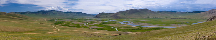 23 River valley near Kharkhorin