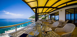 13 Hotel in Dobra Voda with sea view