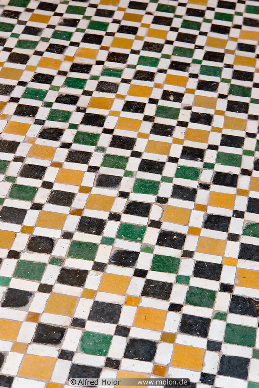 05 Floor with Islamic mosaic