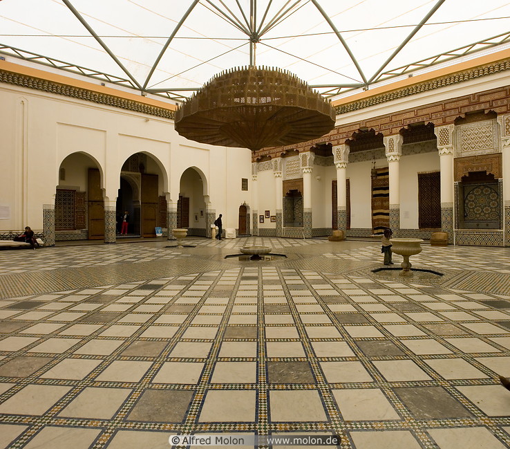 03 Inner hall with mosaics