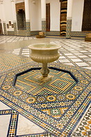 04 Floor with Islamic mosaics and fountain