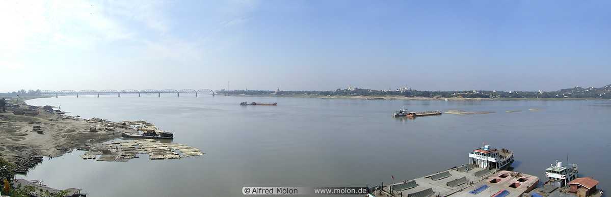 03 Ayeyarwady river in Mandalay