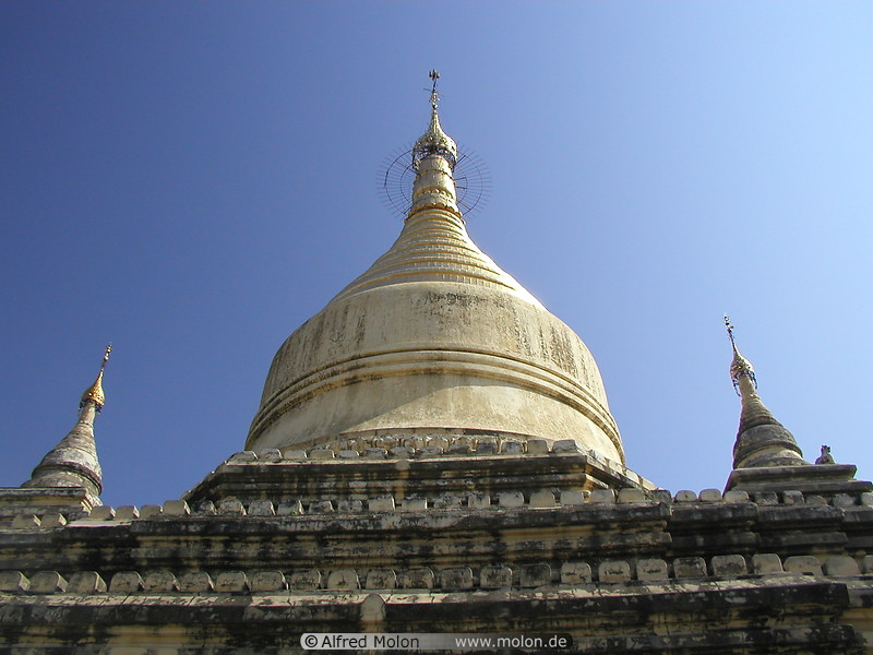 10 Myazedi pagoda