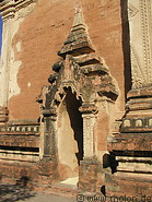 24 Htilominlo pagoda - Portal