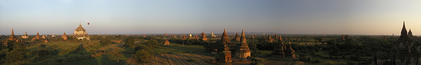 05 Evening view over Bagan plain