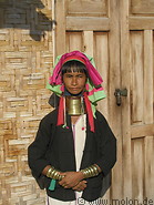 17 Long neck Padaung woman