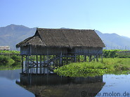 07 House in Inle lake