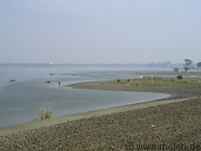 06 Taungthaman lake
