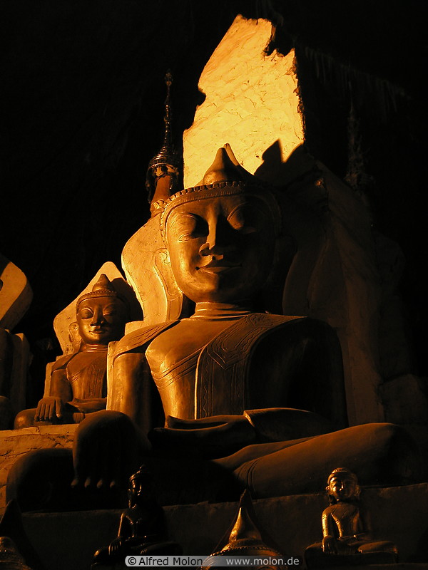 13 Buddha statues