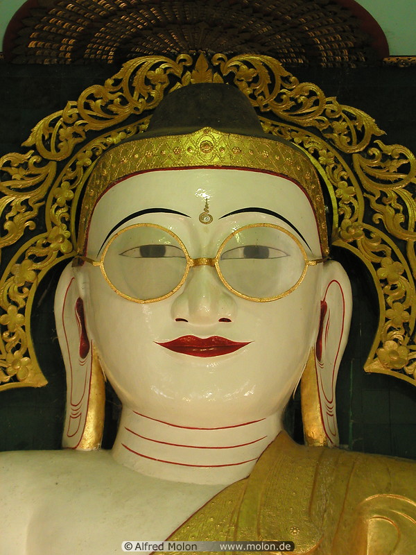 08 Golden eyeglasses Buddha