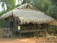 06 Village house