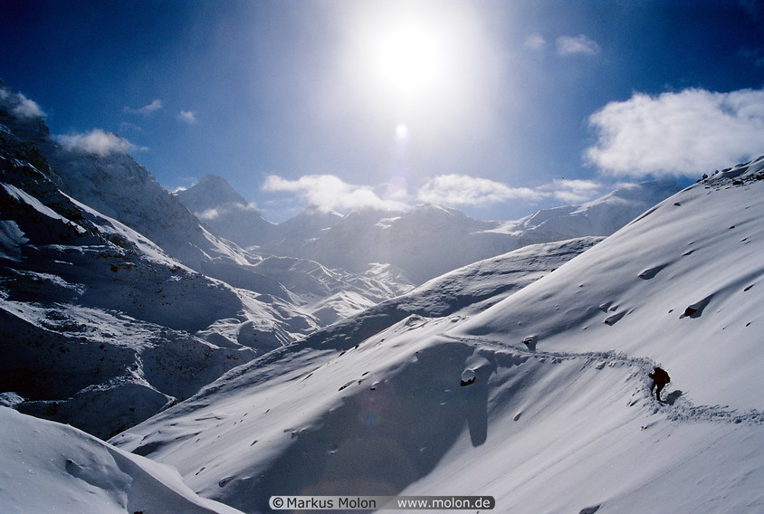 24 Great snowy mountain-landscape
