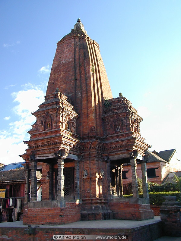 30 Hindu temple