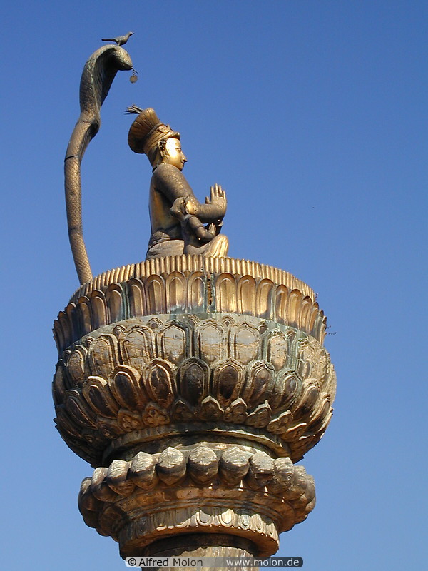 03 Yoganarenda Malla Statue